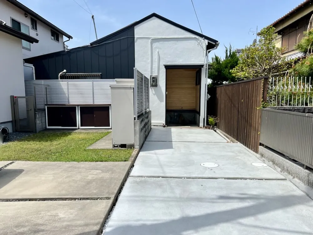 空き家になっていた実家の外装と外構のリフォーム工事